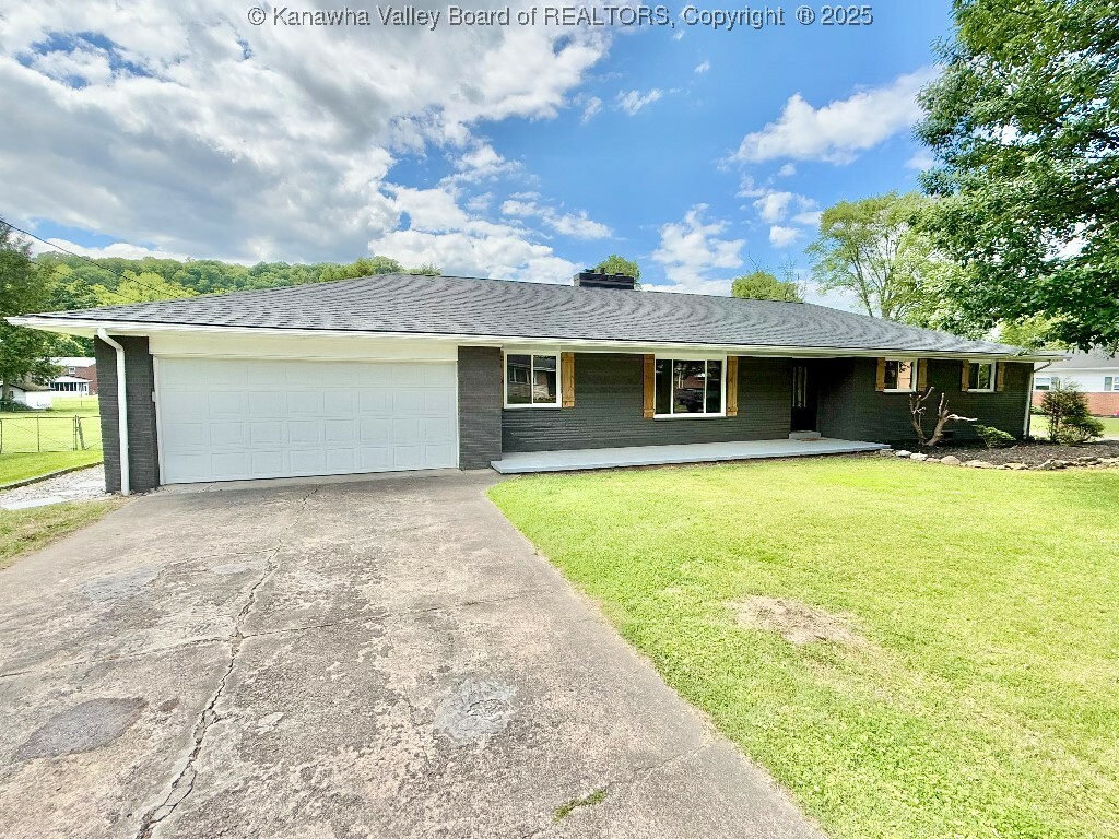 25 Lee Drive  Saint Albans WV 25177 photo