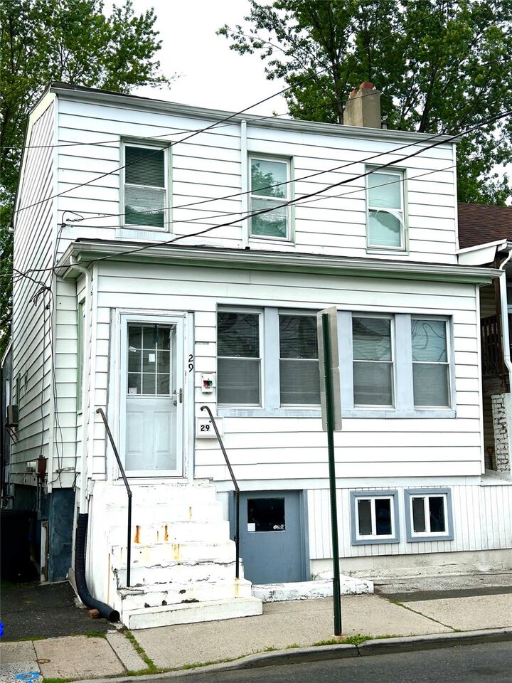 Property Photo:  29 Clinton Street  NY 10927 
