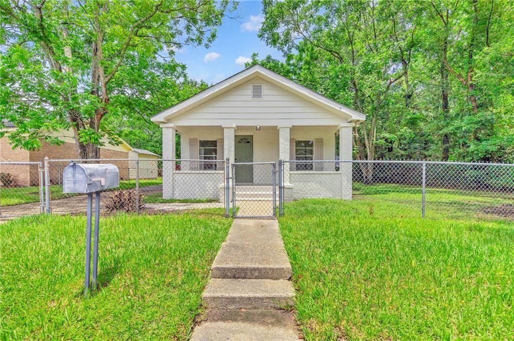 Property Photo:  1572 Van Dorn Street  AL 36605 