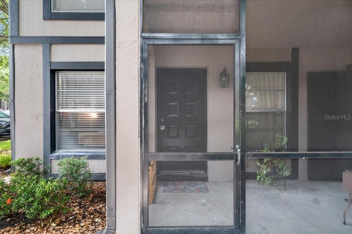 Property Photo:  4004 Dream Oak Place 102  FL 33613 