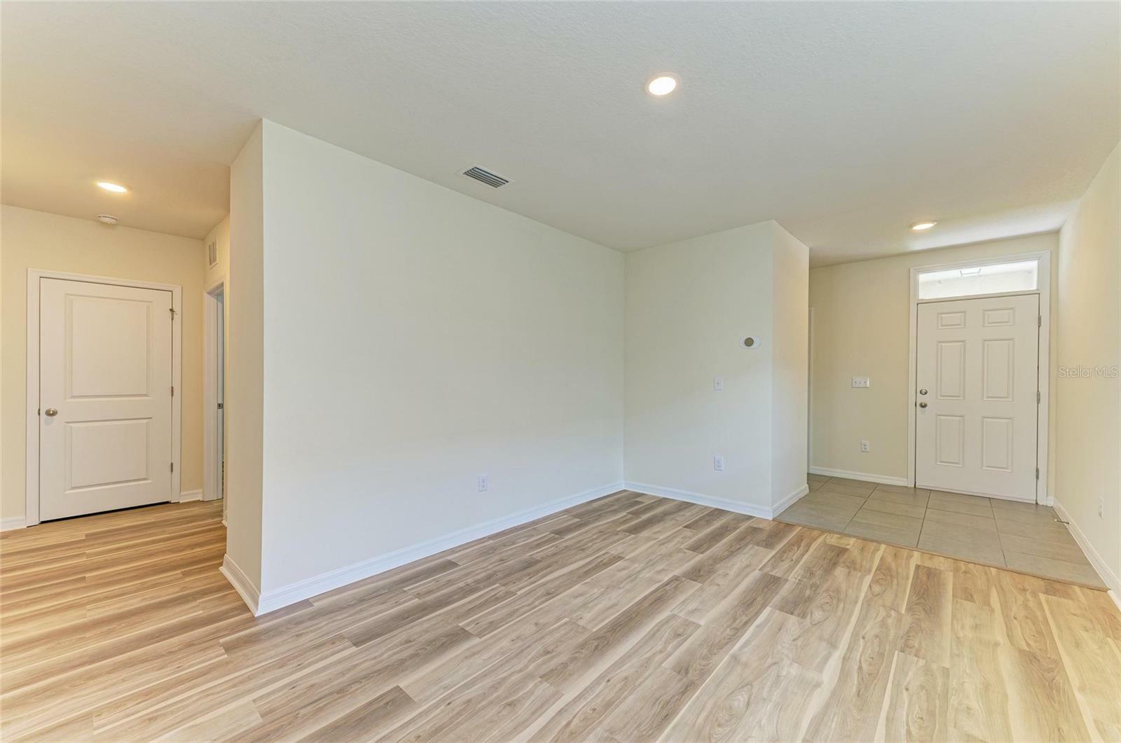 Property Photo: 4206 Park Willow Avenue FL 34221