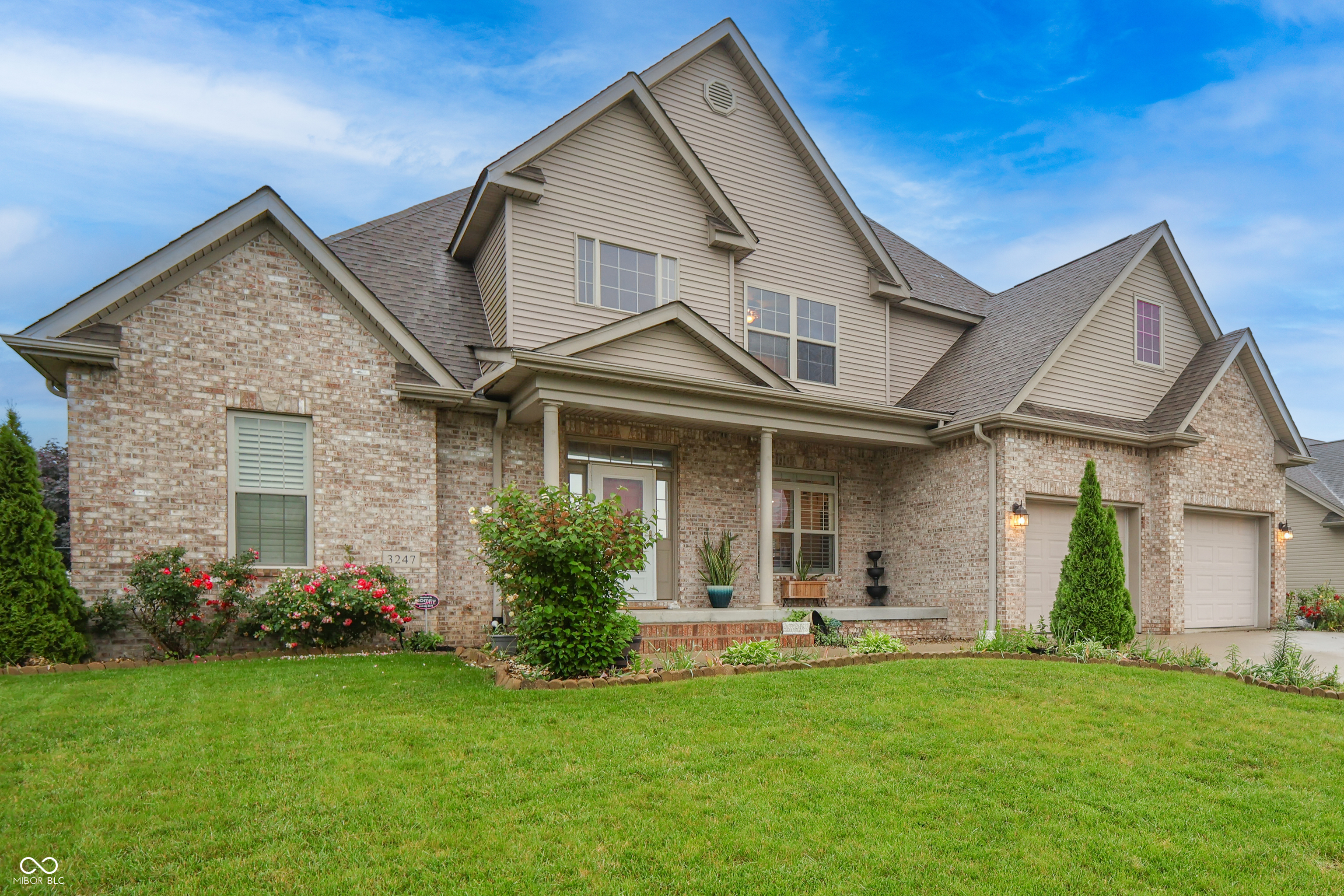 Property Photo: 3247 Moonlight Court IN 47203