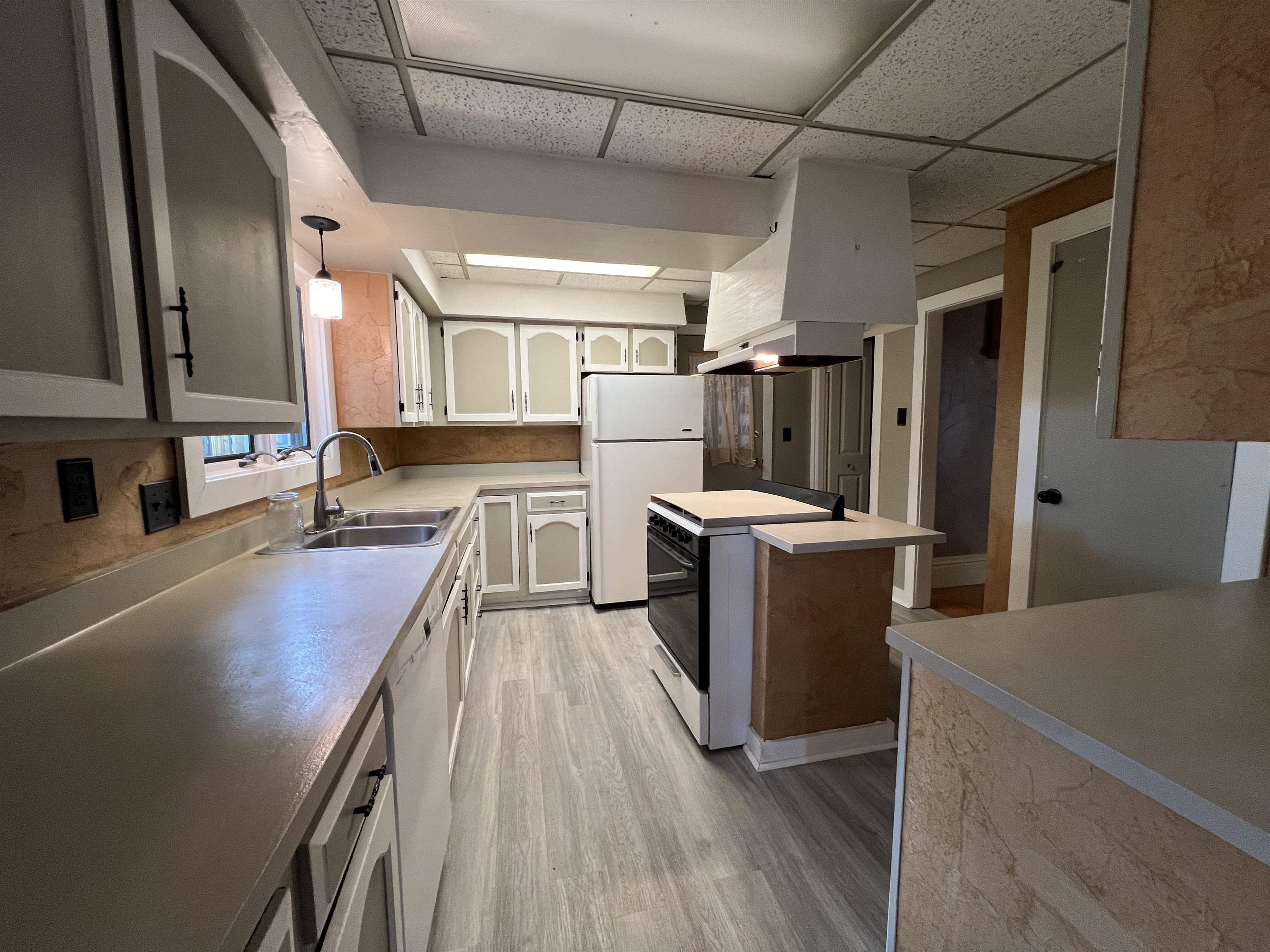 Property Photo: 506 E Division Street Lot 16 MI 49601