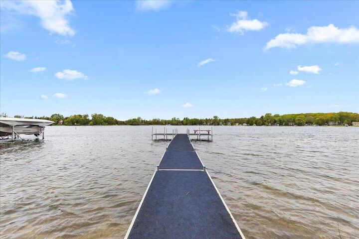 Property Photo:  1324 W Green Lake Dr  WI 53090 