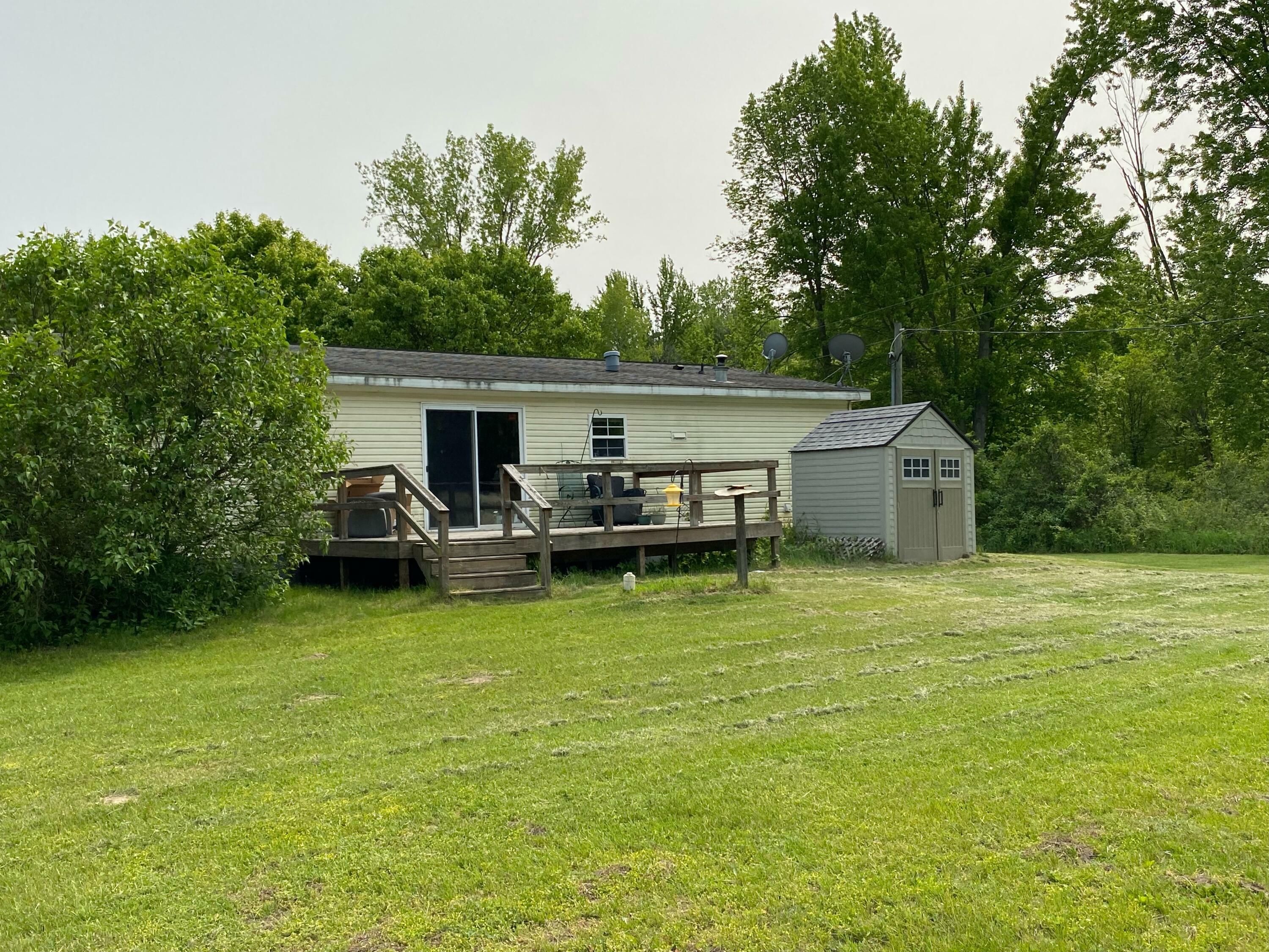 Property Photo: 4615 22 Mile Road NW MI 49330