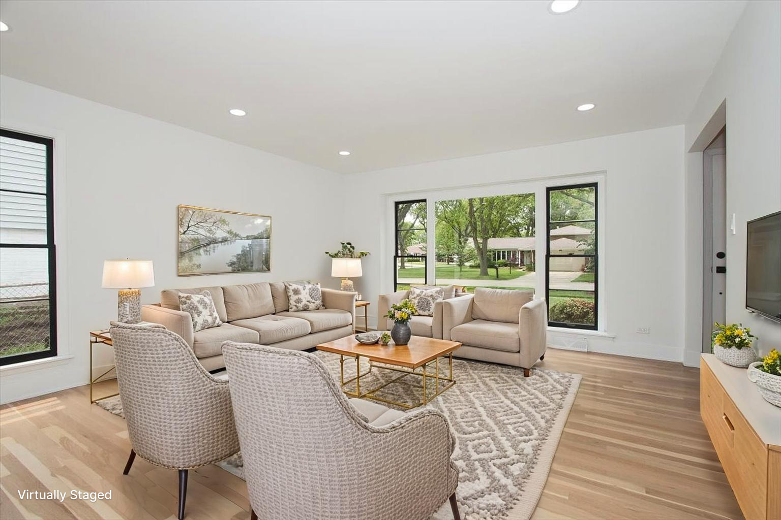 Property Photo: 1707 N Park Drive IL 60056