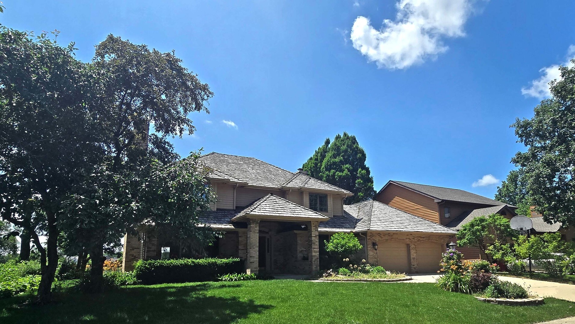 Property Photo:  2903 Prairie Meadow Drive  IL 61822 