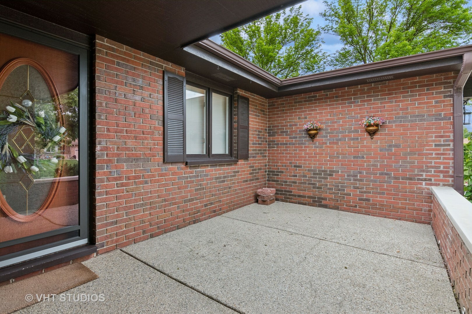 Property Photo: 104 Haverhill Lane IL 60193