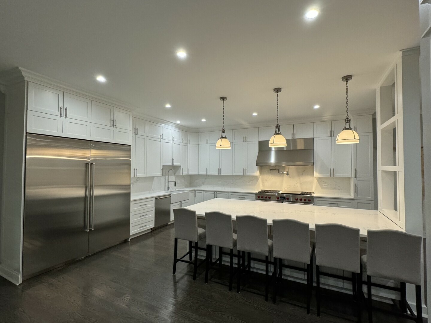 Property Photo:  