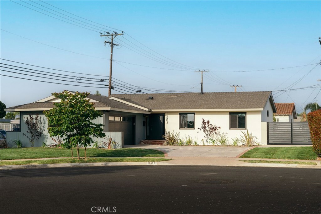 16502 Potter Circle  Huntington Beach CA 92647 photo