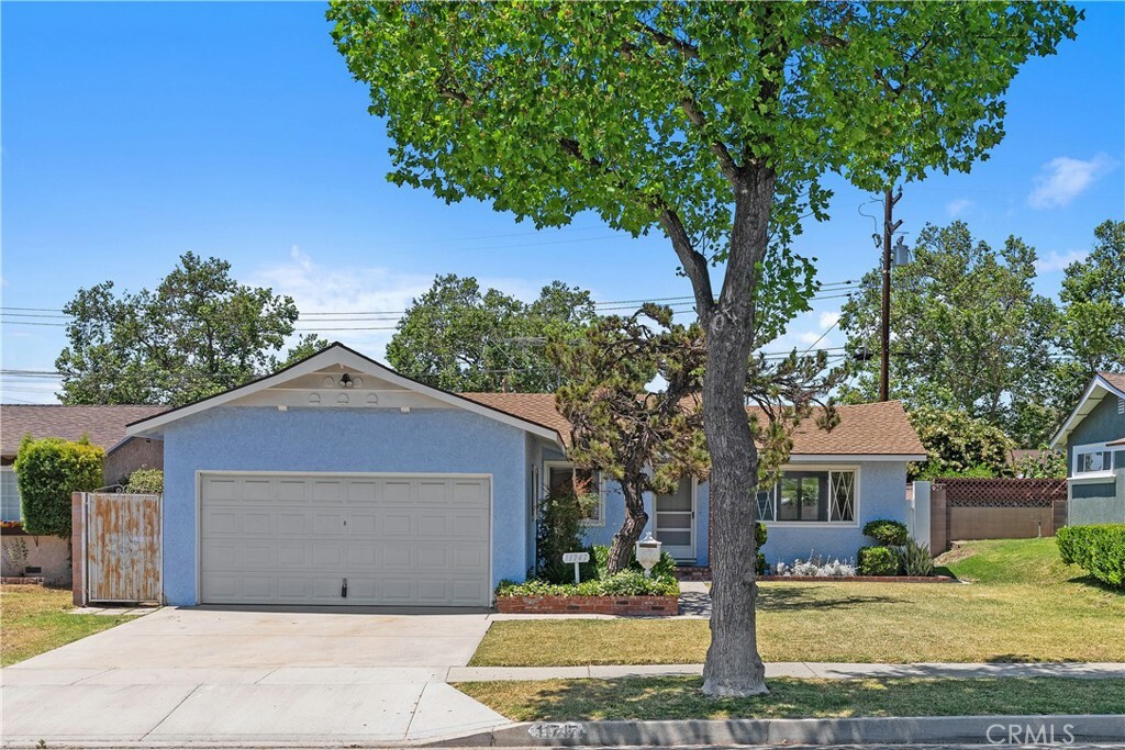 Property Photo: 11747 Hollyview Drive CA 90638