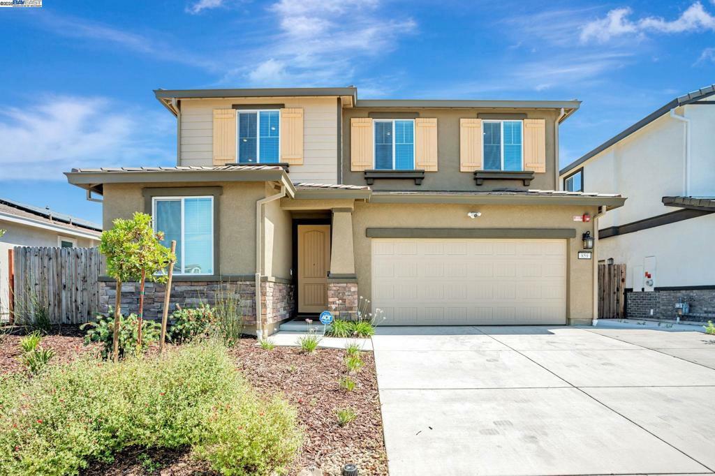 Property Photo: 859 Helmsley Dr CA 95687