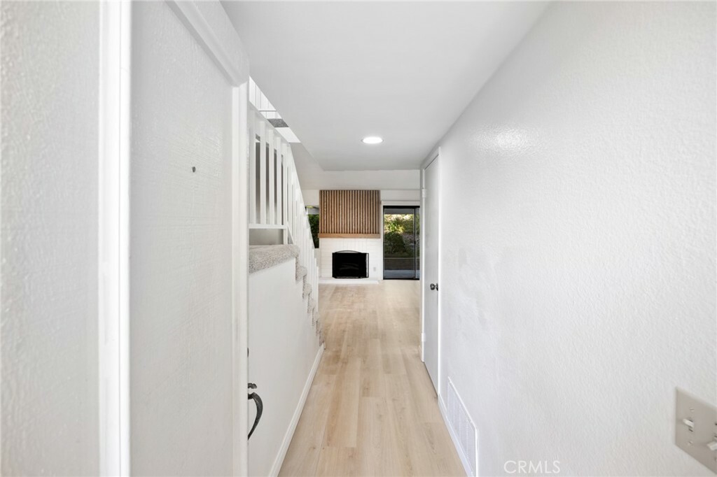 Property Photo: 285 Calle Cuervo CA 92672
