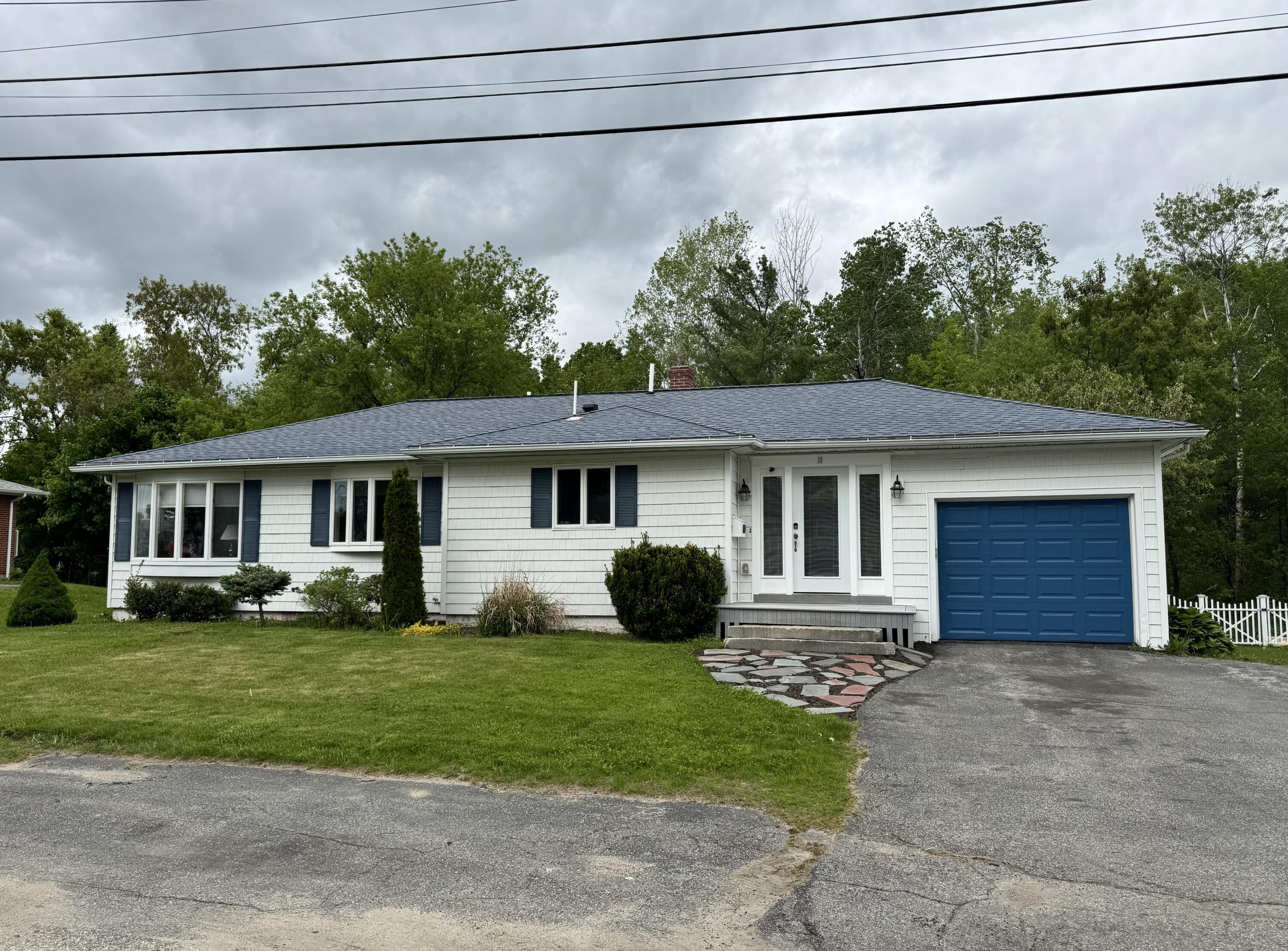 10 Goulet Street  Lewiston ME 04240 photo