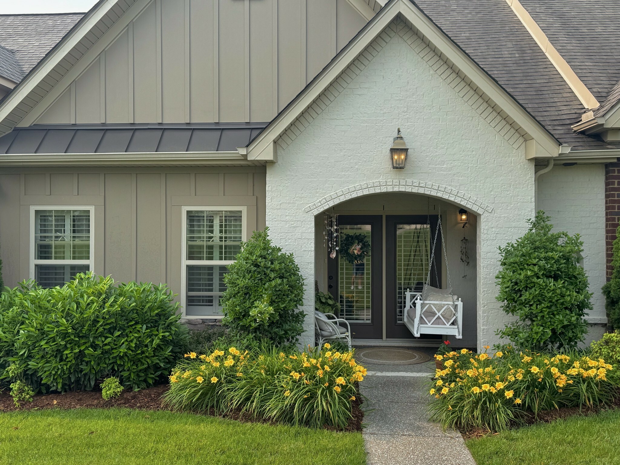 Property Photo:  314 Westminster Dr  TN 37066 