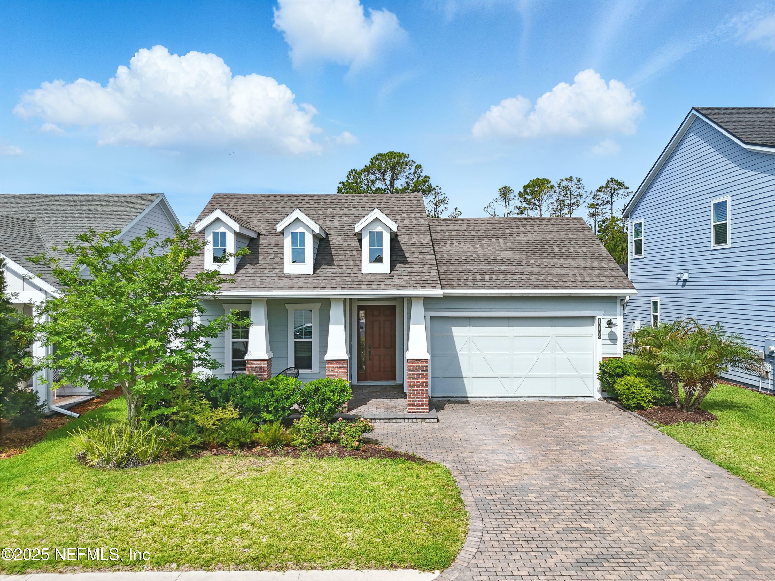 Property Photo: 10186 Fulcrum Avenue FL 32256