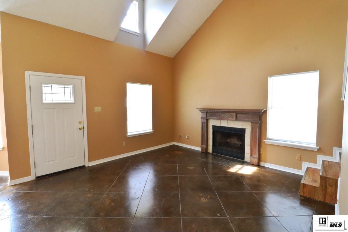 Property Photo:  3919 Green Mountain Drive  LA 71270 
