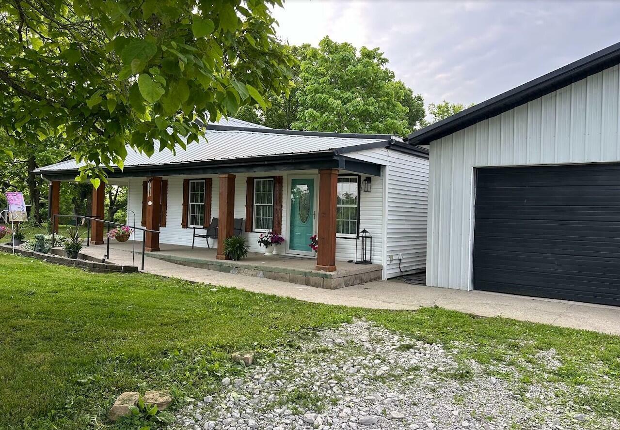 Property Photo: 1490 Golds Valley Road KY 41035