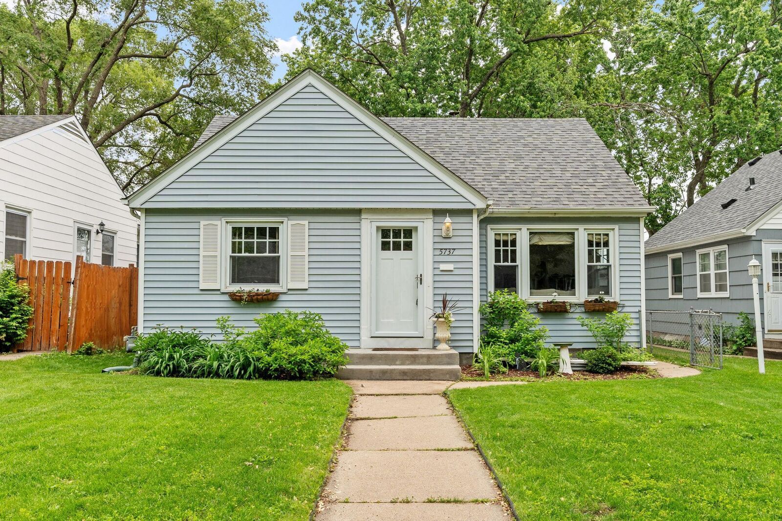 Property Photo: 5737 Vincent Avenue S MN 55410