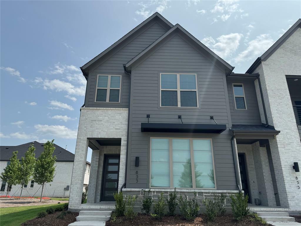 Property Photo: 833 Lennox Drive TX 75013