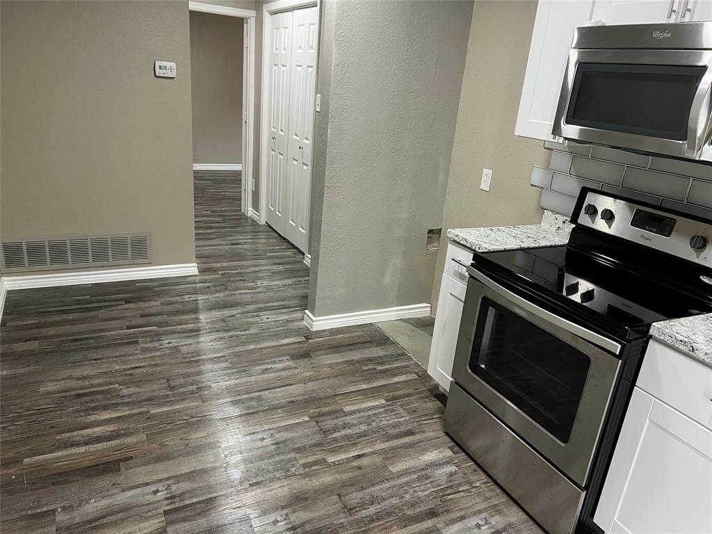 Property Photo:  2311 Vagas Street  TX 75219 