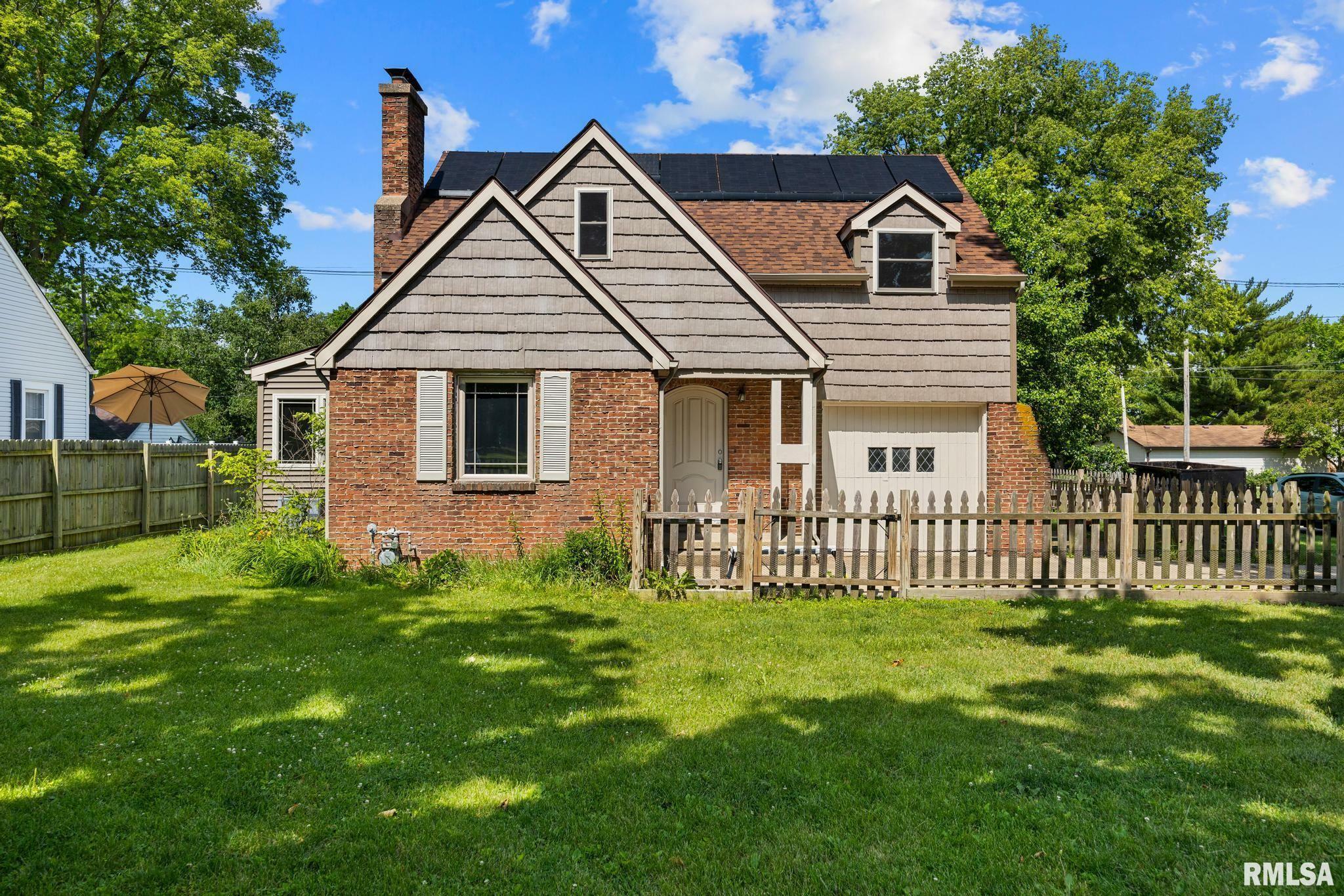 315 N Ida Street  Lacon IL 61540 photo
