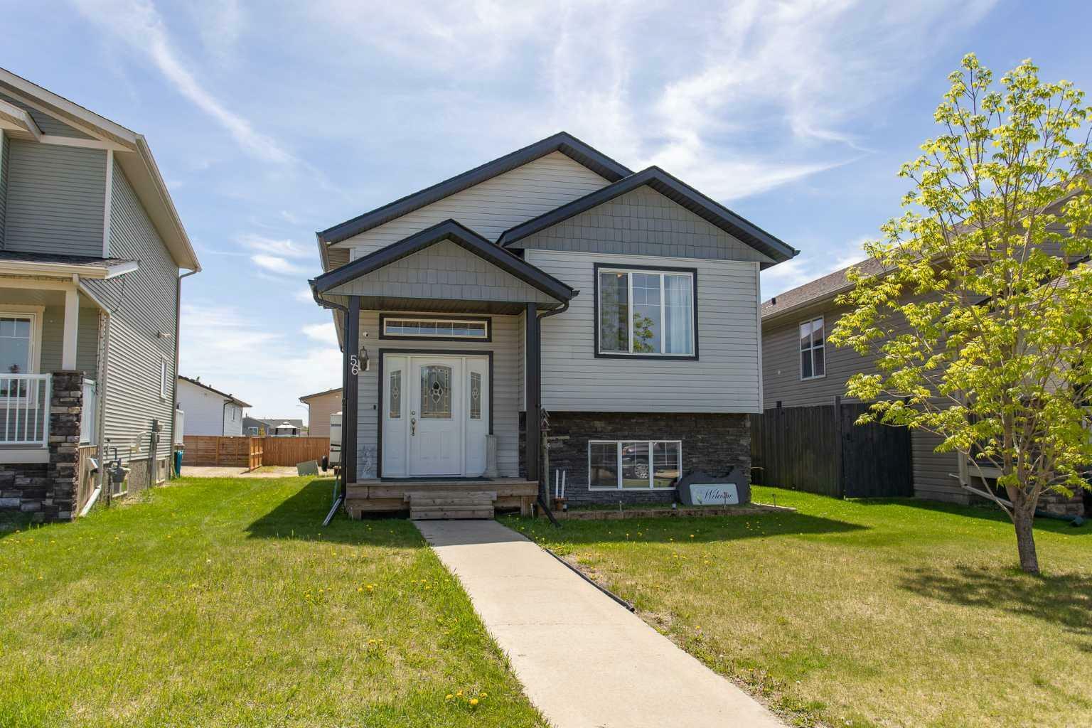 56 Mackenzie Crescent  Lacombe AB T4S 1X6 photo