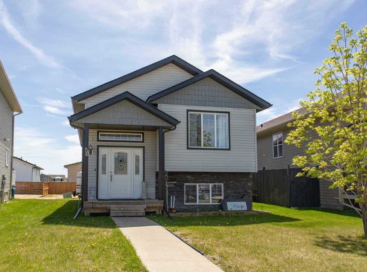 56 Mackenzie Crescent  Lacombe AB T4S 1X6 photo