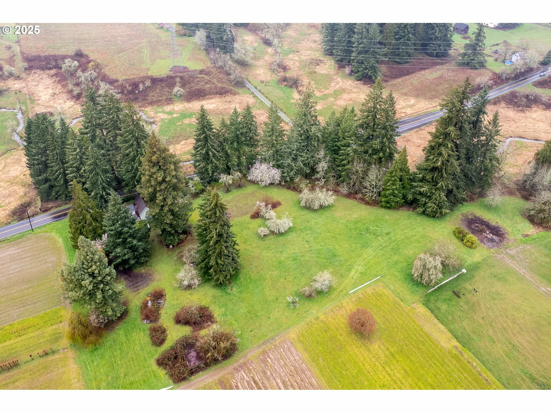 Property Photo: 20812 SW Elwert Rd OR 97140