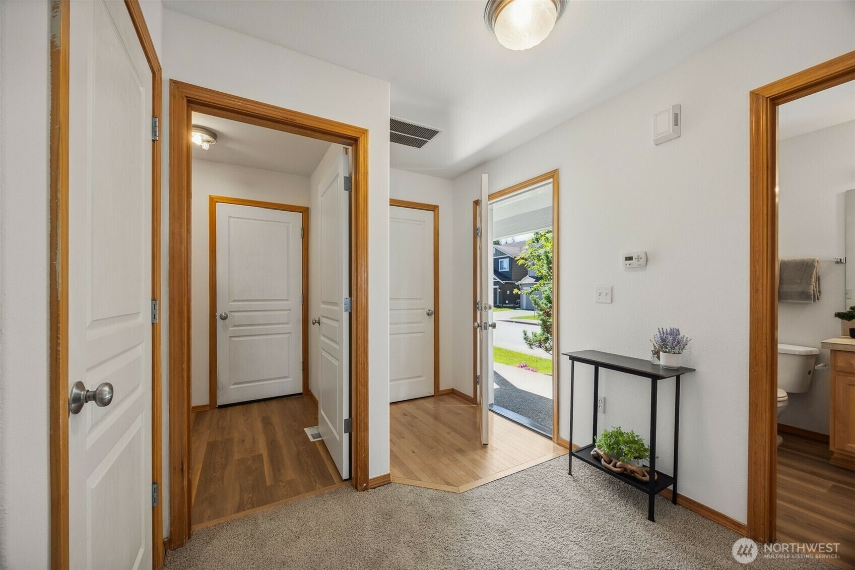 Property Photo: 26151 242nd Court SE WA 98038