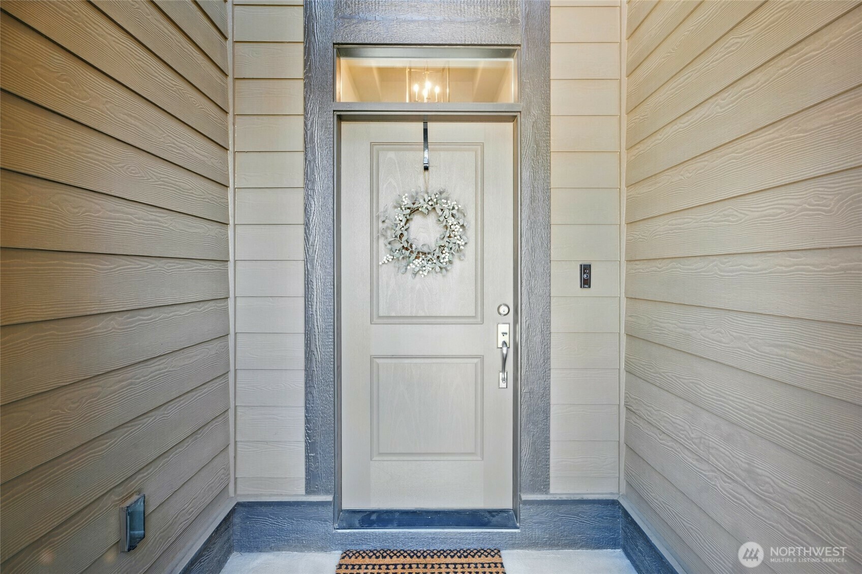 Property Photo:  235  Champagne Way  WA 99362 