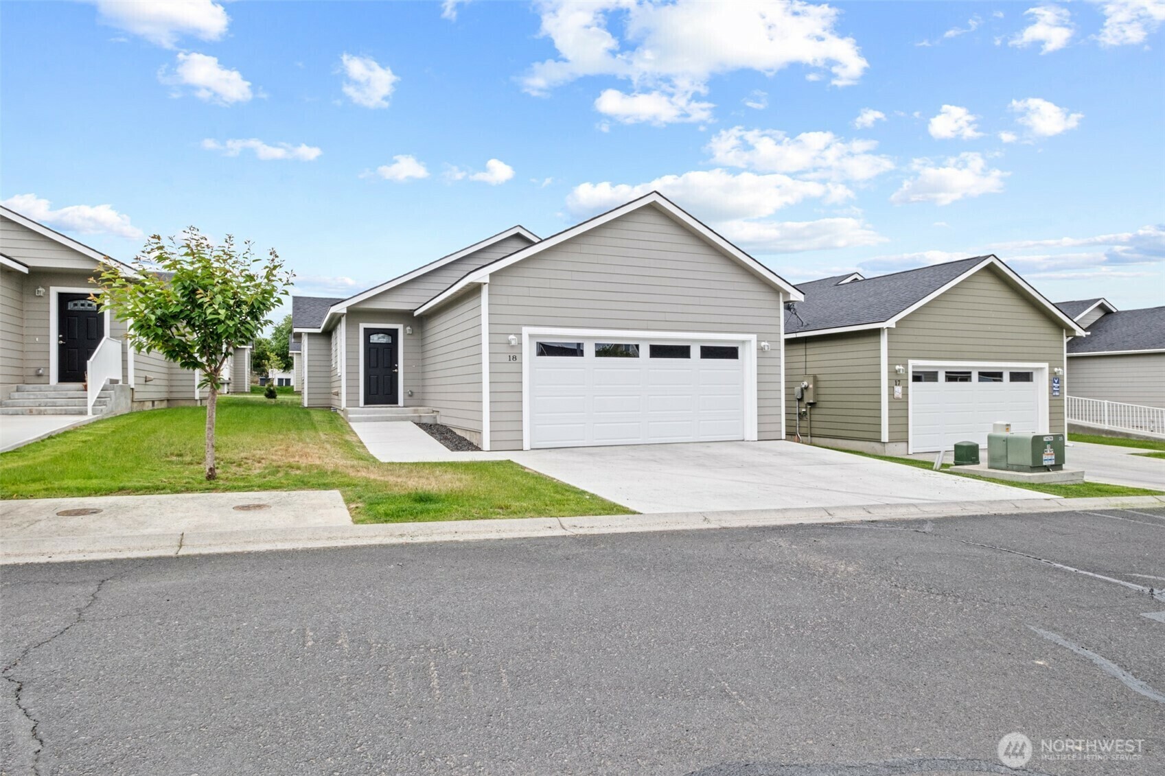 123 E 9th Avenue 18  Moses Lake WA 98837 photo