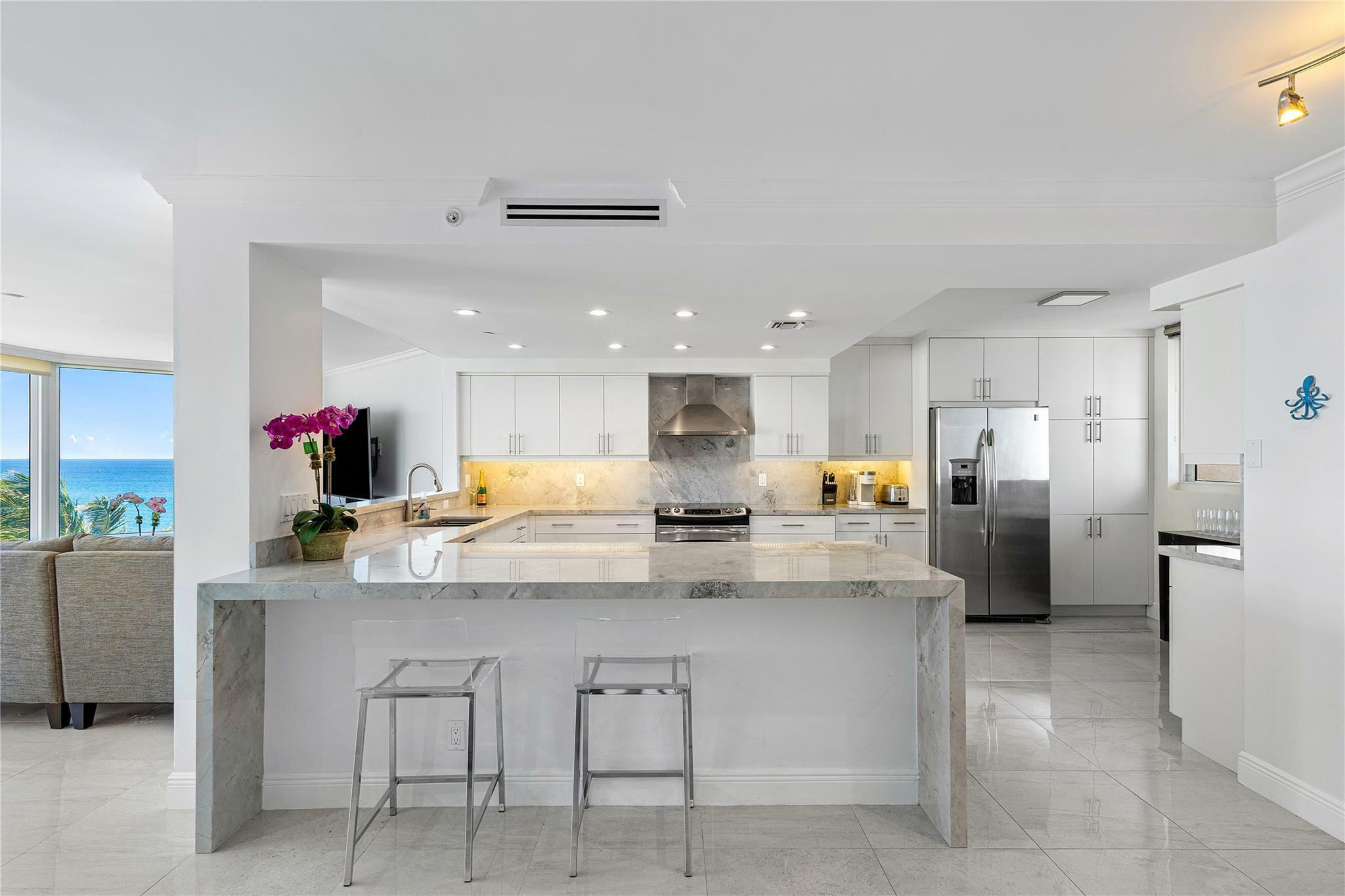 Property Photo:  2575 S Ocean Blvd. Boulevard 305-S  FL 33487 