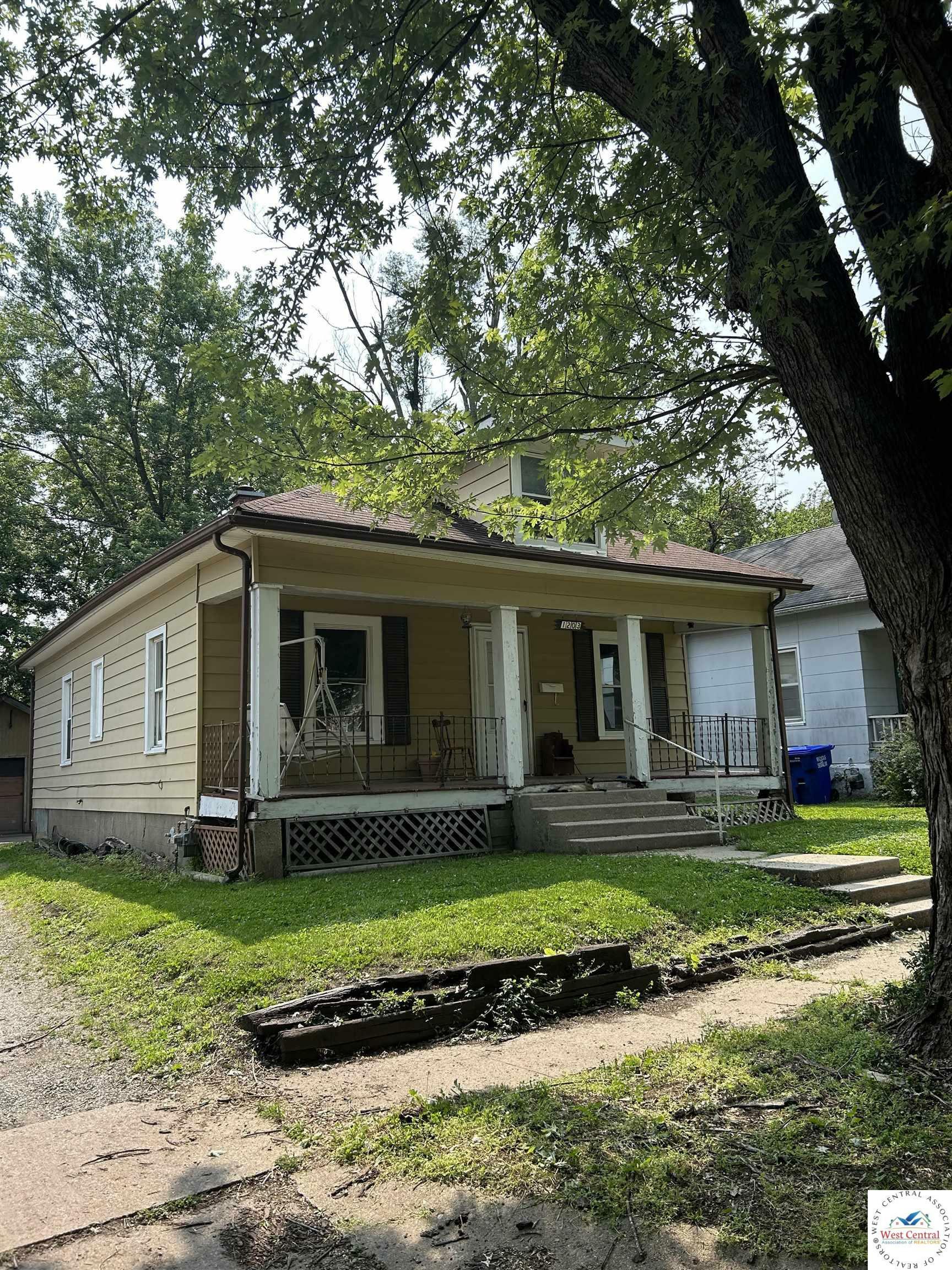 Property Photo: 1203 S Stewart MO 65301