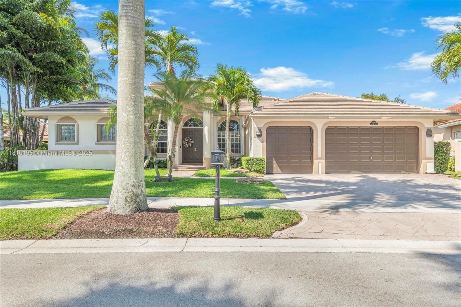 2539 Eagle Run Dr  Weston FL 33327 photo