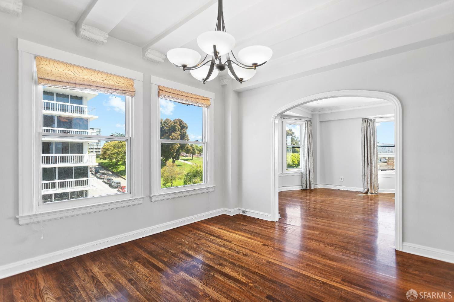 Property Photo: 2201 Sacramento Street 501 CA 94115