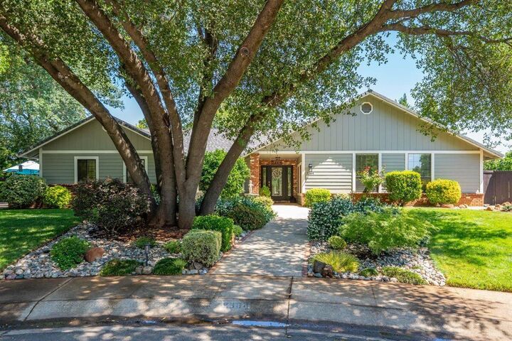 Property Photo:  2364 La Madre Court  CA 96002