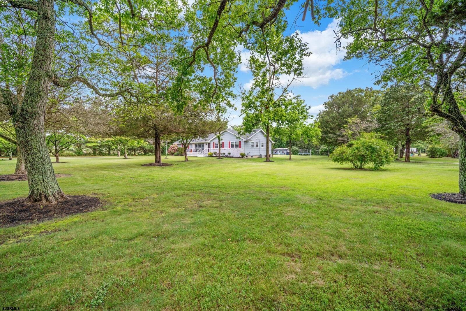 Property Photo:  724 W Duerer Street  NJ 08215 