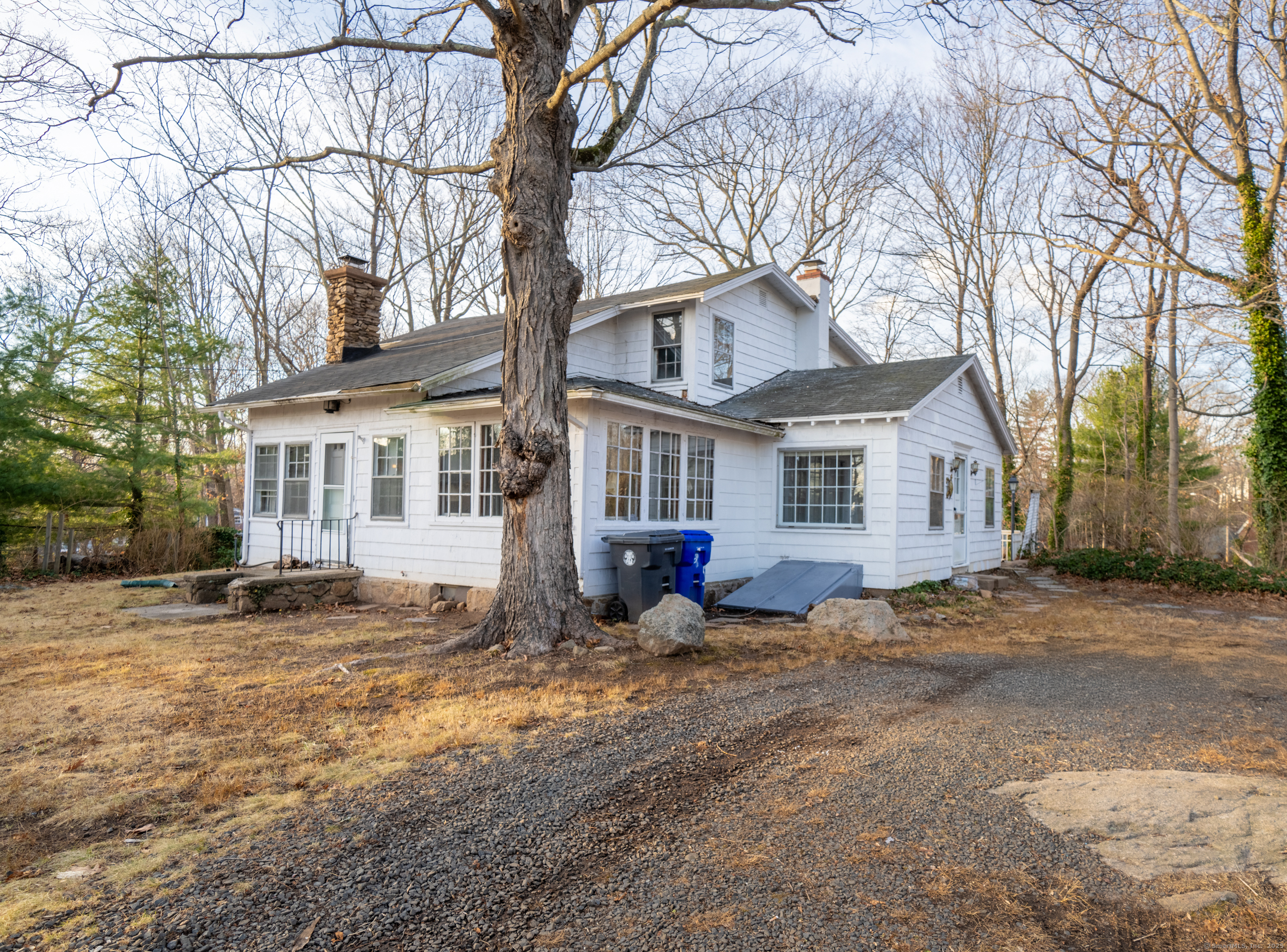 Property Photo: 25 Greyledge Road CT 06405