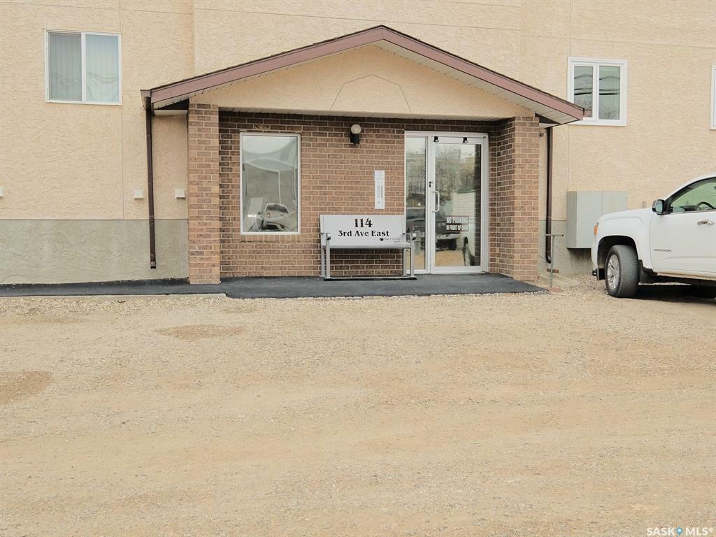 Property Photo:  114 Third Avenue E 101  SK S0L 2V0 