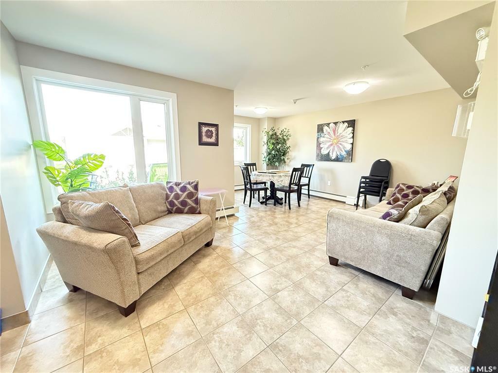 Property Photo: 820 5th Street NE 302 SK S4H 2V2