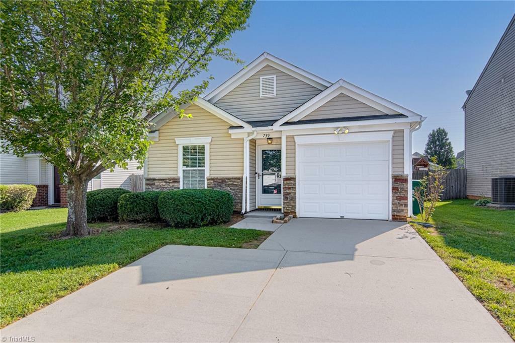 Property Photo:  739 Runningbrook Lane  NC 27045 
