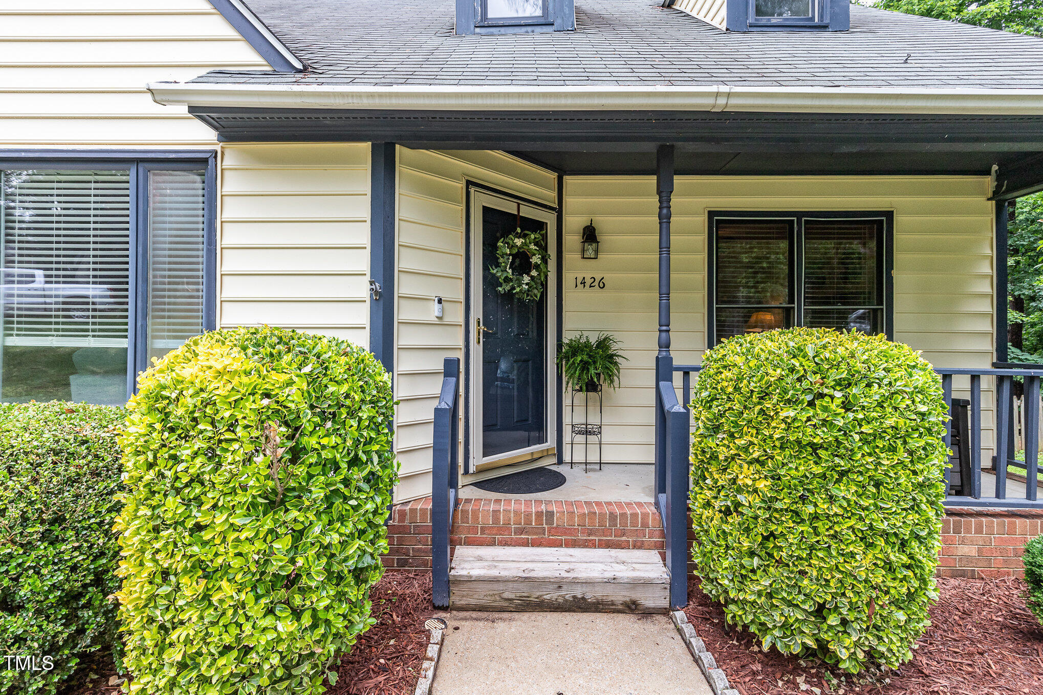 Property Photo: 1426 Cedar Branch Court NC 27587