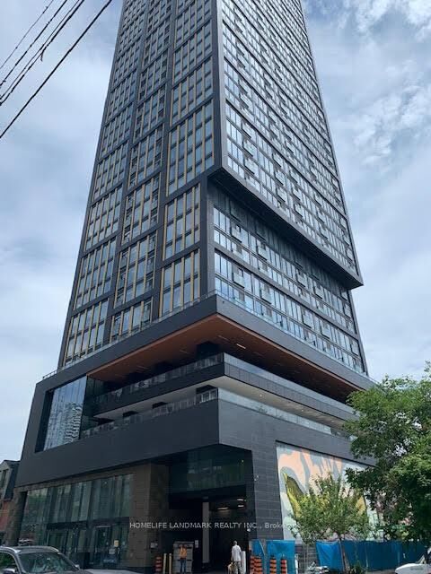 319 Jarvis Street 806 — photo 1