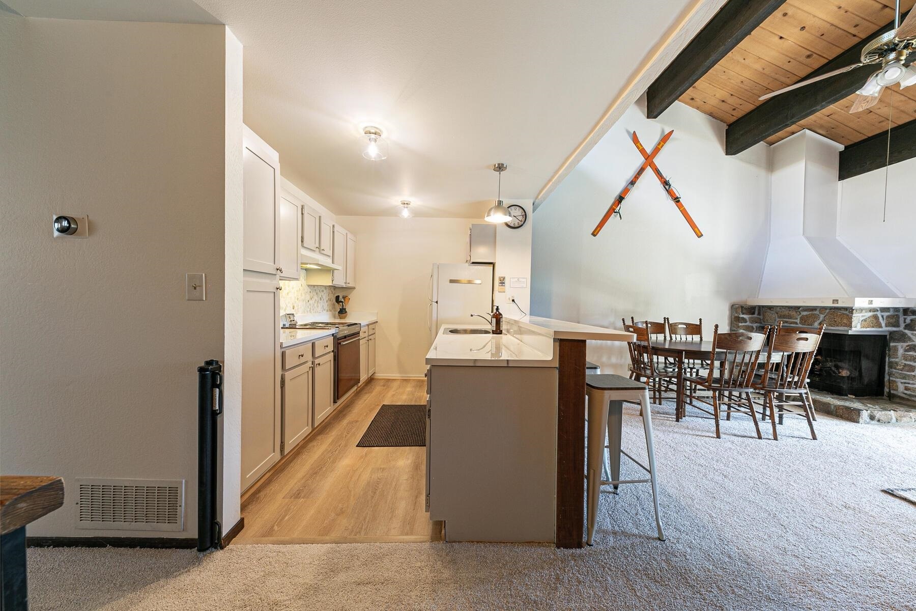 Property Photo: 1001 Commonwealth Drive 125 CA 96143