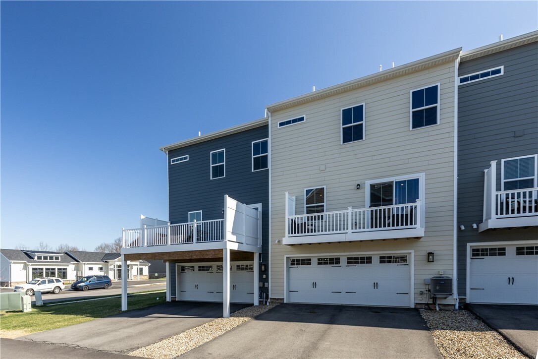 Property Photo: 9002 Hickory Road PA 15044