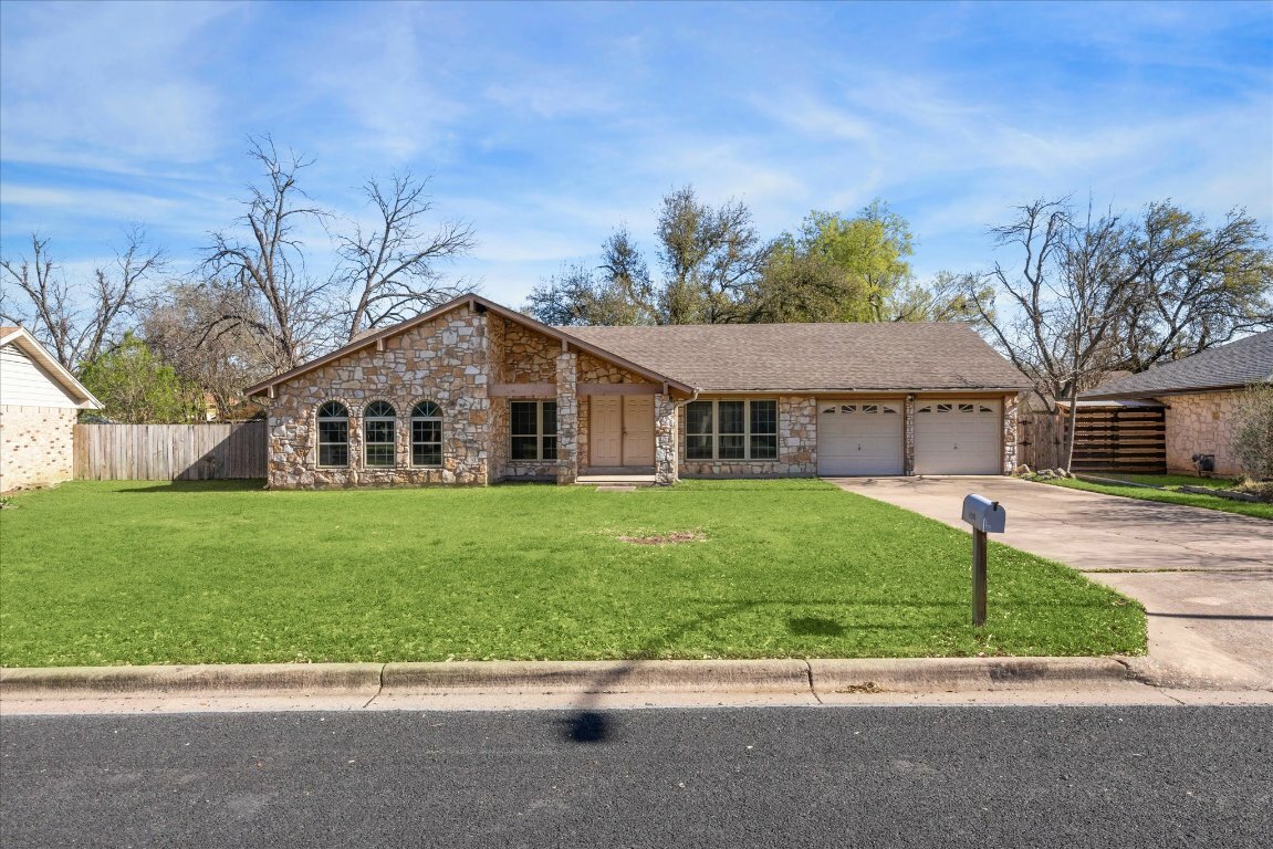 Property Photo:  11905 Buckingham Road  TX 78759 