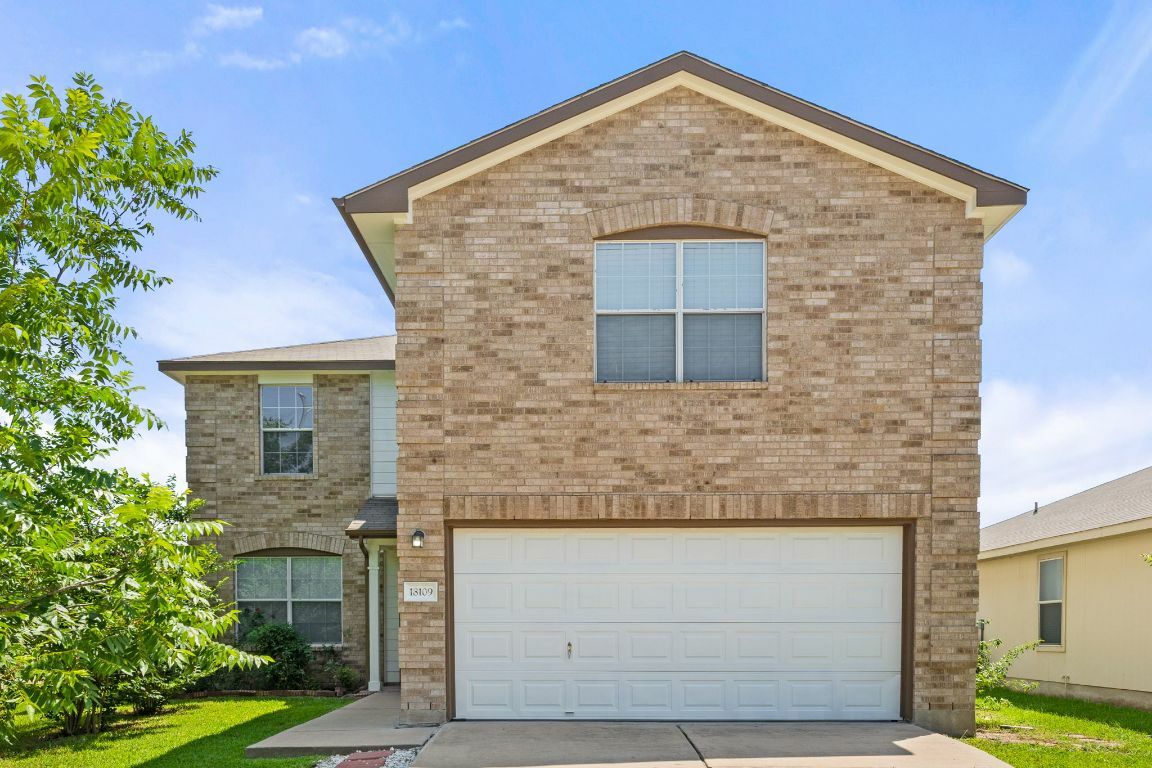Property Photo: 18109 Canopy Lane TX 78653
