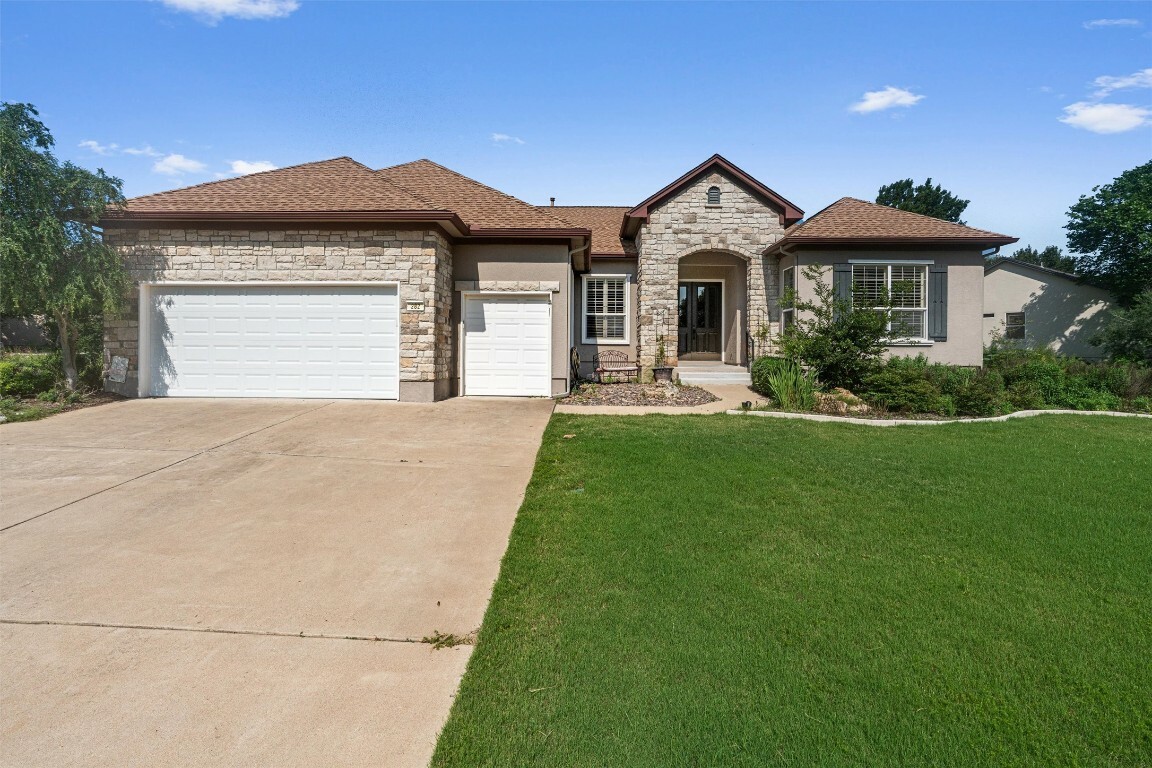 Property Photo: 282 Trail Of The Flowers TX 78633