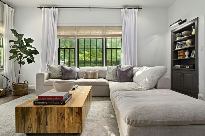 1712 Hartford Road  Austin TX 78703 photo